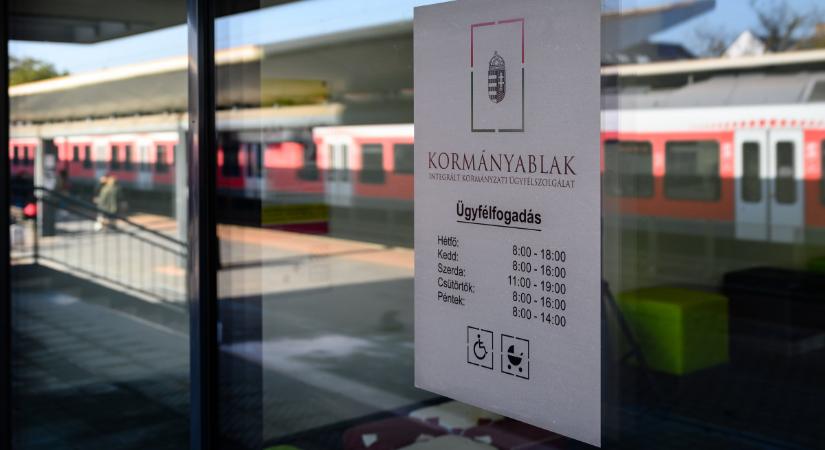 Országszerte leálltak a kormányablakok, központi rendszerhiba van