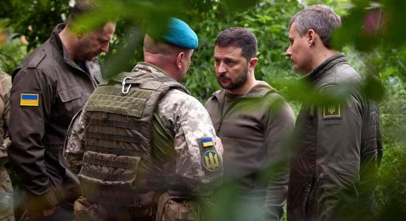 Nem lehet tovább szőnyeg alá söpörni: súlyos emberi jogi visszaélések az ukrán kényszersorozások során