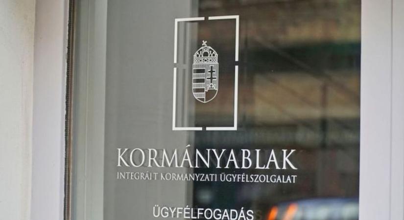 Figyelem, fennakadások lehetnek a kormányablakokban, hosszabb várakozási időre kell számítani!