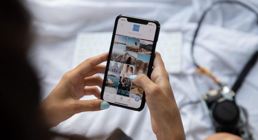 Eltérő kultúra: Influenszer akart lenni egy fiatal nő Indiában – erre az apja lelőtte