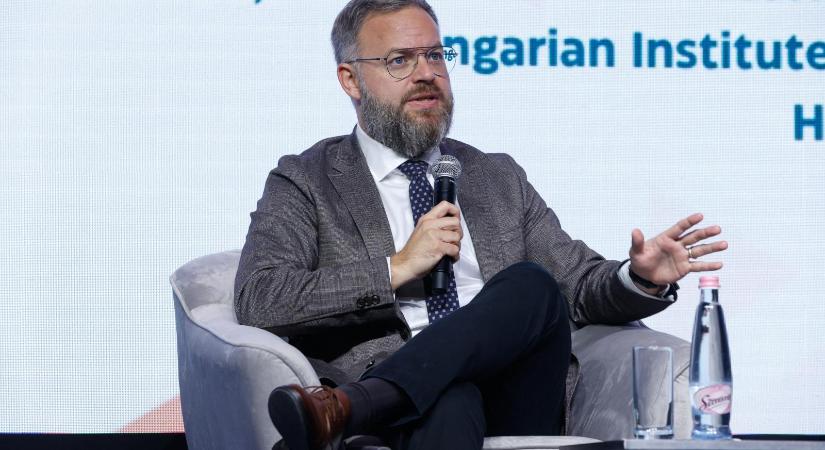 A Belügyminisztériumhoz is jutott abból az uniós pénzből, amelyről Orbán Balázs azt mondta, az EU „genderérzékenyítésre” költi