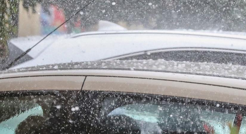 Zivatarcella közelít Hajdú-Bihar felé, ebből felhőszakadás és jégeső is lehet! – radarkép!