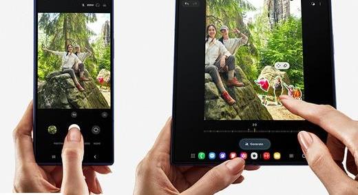 A háromszorosan hajlítható mobilra még várni kell, de már jönnek az idei Flip-ek és Flop-ok