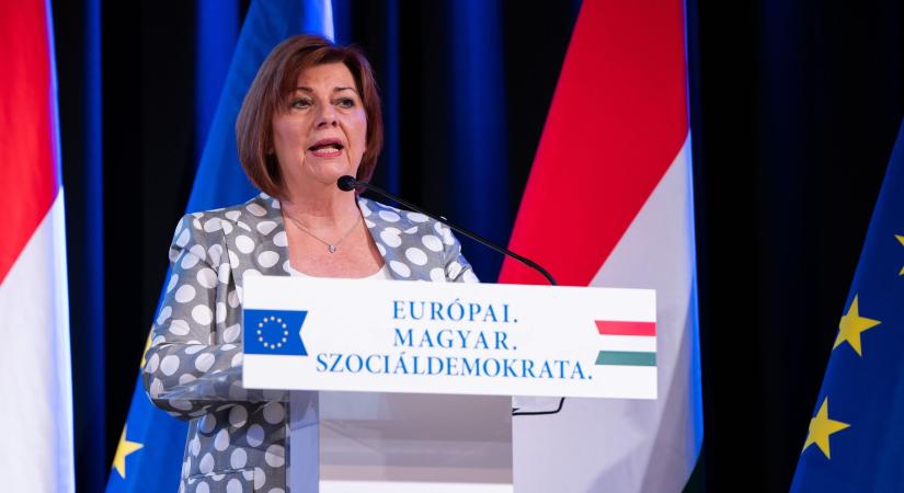 A kisnyugdíjak megduplázását szorgalmazza a DK
