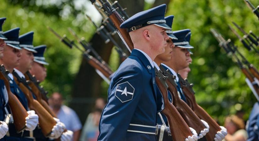Hatalmas űrhadgyakorlatra készül Amerika