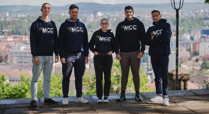 Roma fiatalok újabb generációja előtt nyílik meg a lehetőség