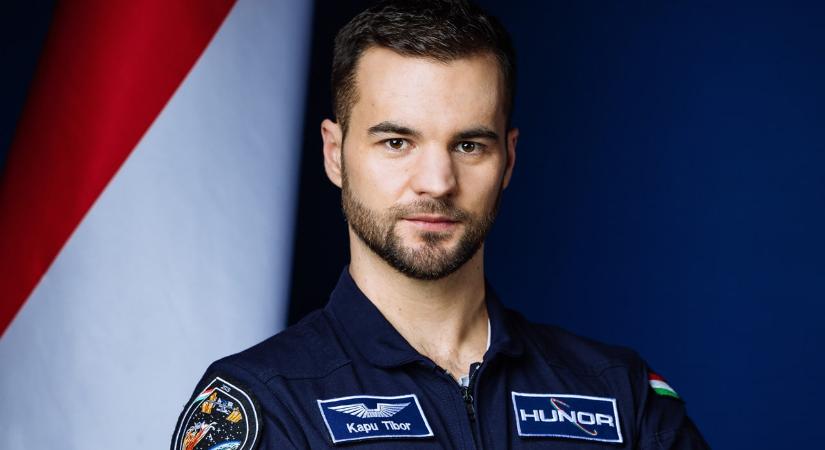 Lélegzetelállító látvány: Kapu Tibor megmutatta, hogyan néz ki a Balaton a világűrből – FOTÓ