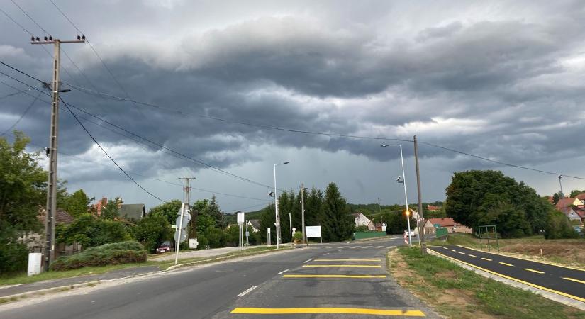Sárga riasztás Zalára: zivatar jön, jég is eshet!