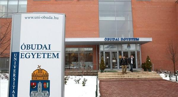 Problémás lehet a földrajz érettségi az Óbudai Egyetem felvételijén; reagált az egyetem
