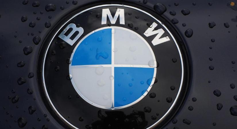 Hasítanak a Debrecenben is gyárat építő BMW részvényei, lelkesek az elemzők