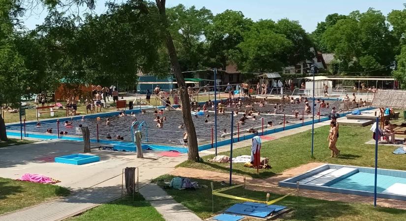 Egy napig 1800 forintos fürdőbelépőt kínál az egyik alföldi termálstrand