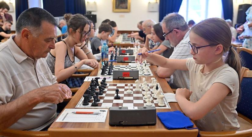 48. Agria Sakkfesztivál: öt napon át ostromolják a királyt