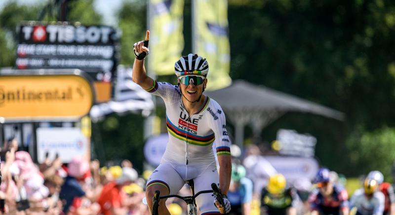 Tour de France 2025: Pogacar idei második etapsikerével visszavette a sárga trikót