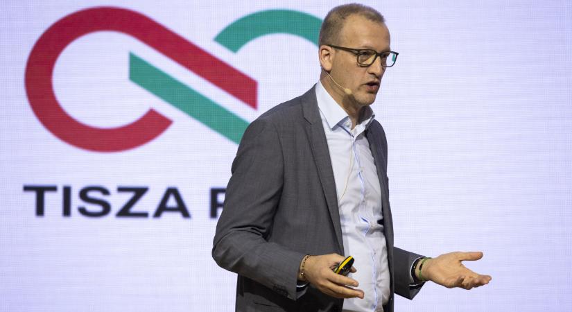 Magyar Péter helyett Tarr Zoltánt hívták meg Tusványosra, de őt is csak egy panelbeszélgetésre, úgyhogy nem megy el
