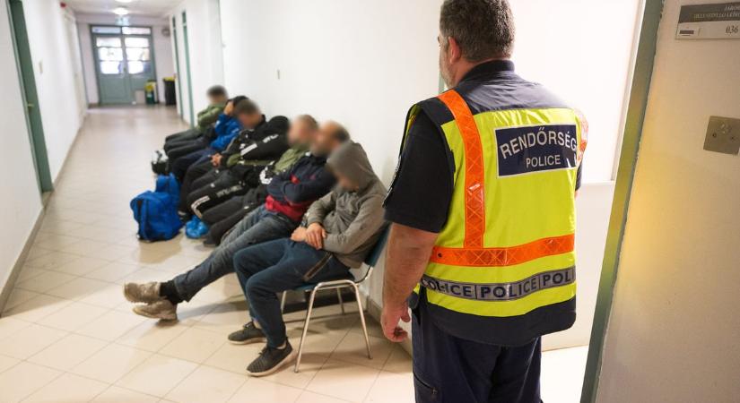 Augusztus közepétől már az ítéletet sem kell kivárniuk a külföldi embercsempészeknek