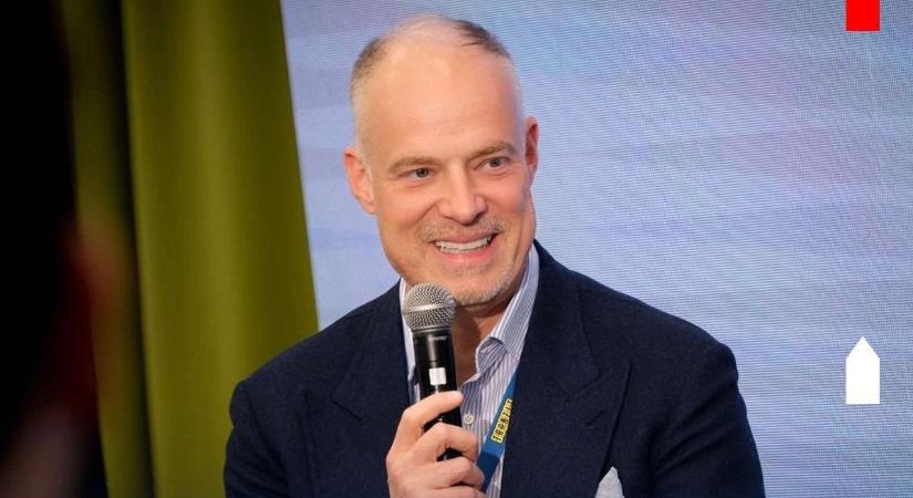„Bátorság, elkötelezettség, hűség, hazaszeretet” – szombaton altisztavatás a Hősök terén (VIDEÓ)