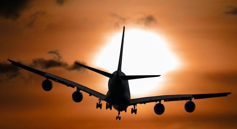 Hamarosan bitcoinnal is fizethetsz a Fly Emirates repjegyekért