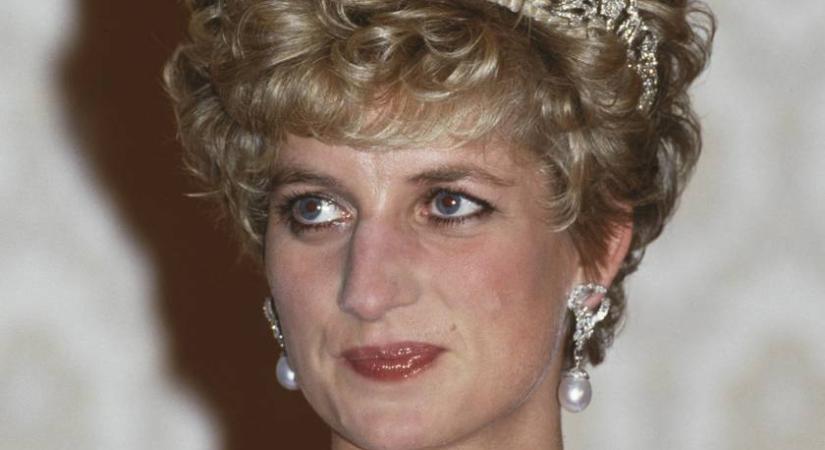 Diana hercegnőnek ez a házas férfi volt az egyik szeretője: a jóképű Oliver Hoare Károly jó barátja volt