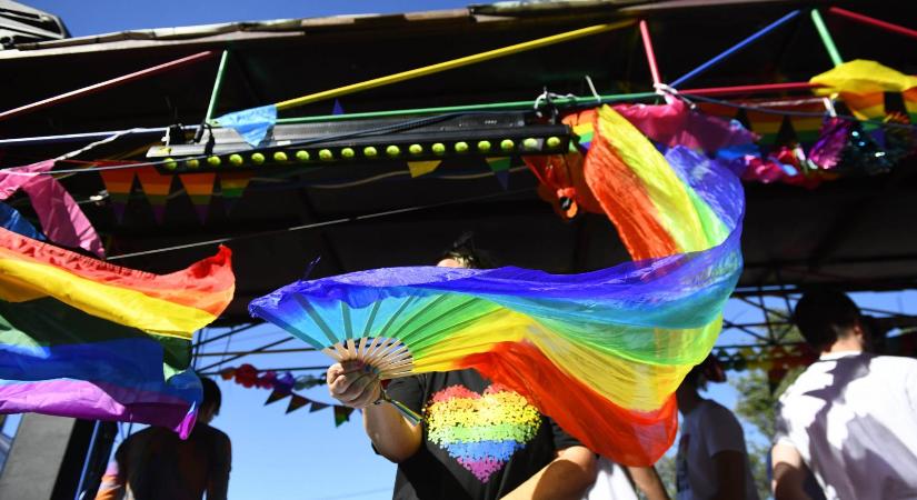 Csak a több százeter résztvevő ússza meg, a Budapest Pride szervezői ellen továbbra is nyomoz a rendőrség