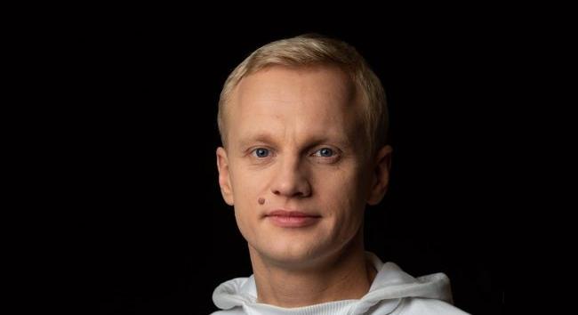 Katonai szolgálatkerüléssel és csalással vádolják Ukrajna fő korrupcióellenes aktivistáját