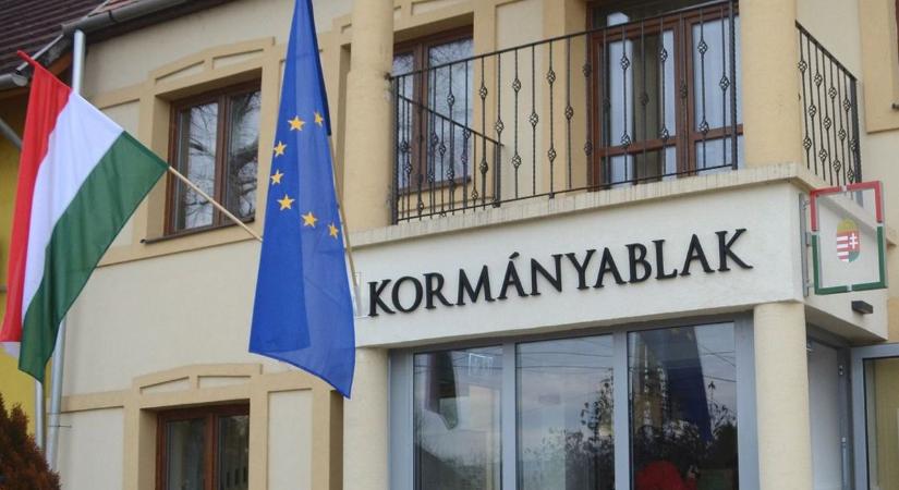 Bezárt egy kormányablak Pécsen