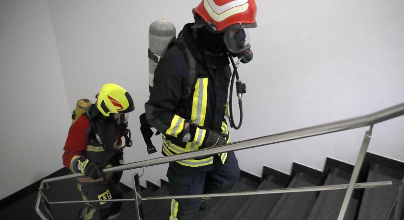 "Elindul egy óriási fájdalom, azt kell legyőzni" – világbajnok lett egy magyar tűzoltó