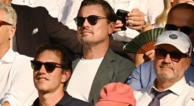Leonardo DiCaprio jó formában van, álruha nélkül jelent meg Wimbledonban