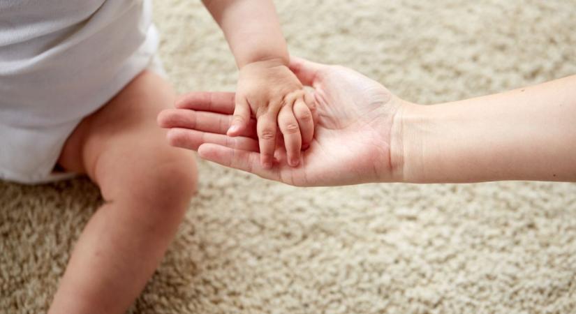 Túl sok a babafotó? Komoly problémát jelezhet