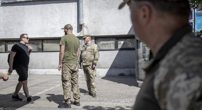 Sebestyén József halála tovább mérgesíti a magyar-ukrán viszonyt, de a "kényszersorozás" emlegetése propagandacélokat szolgál
