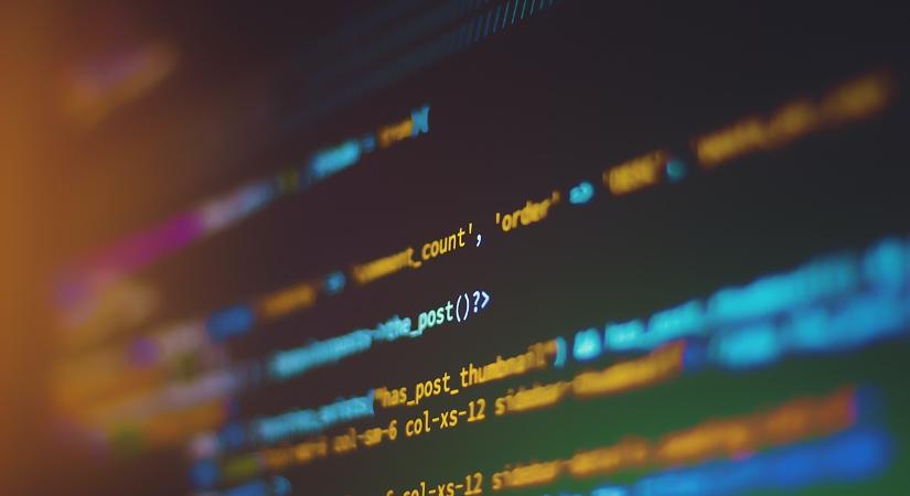 Milliónyi módja van az internetes átveréseknek, veszélyben a fiatalok