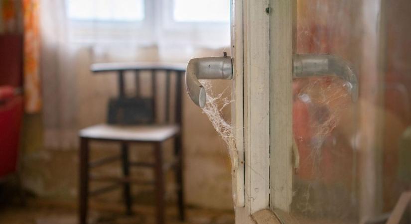 Megrázó felfedezést tettek egy tolnai házban – a nagymama mindent hátrahagyott (galéria)