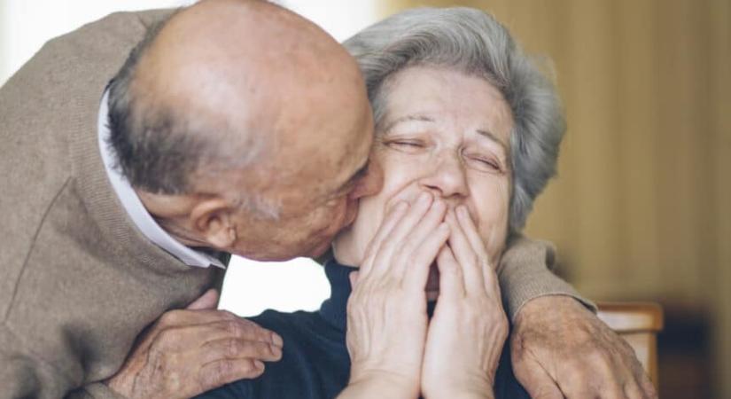 Nyugdíjasok figyelem: Rendkívül fontos hír jött az élelmiszer-utalványról