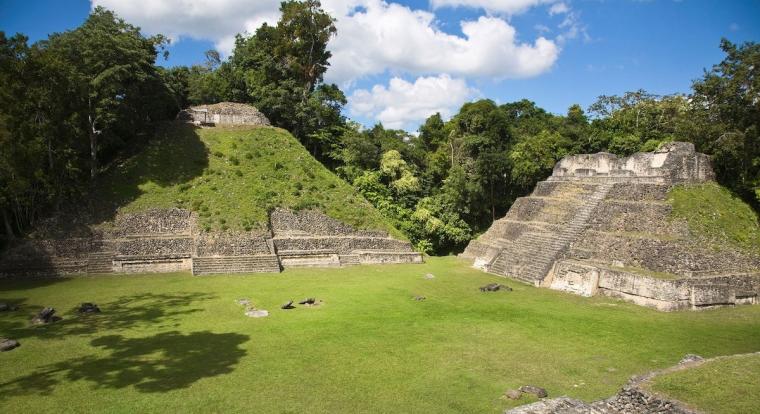 Egy maja uralkodó sírját tárták fel Belize-ben