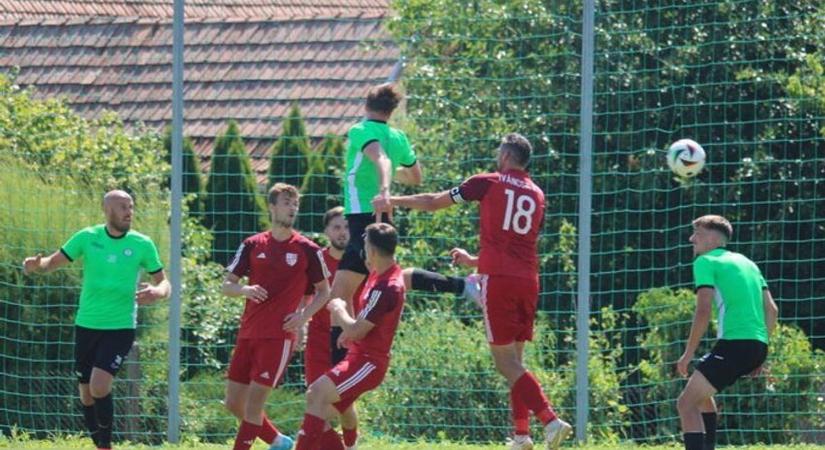 Négygólos különbség