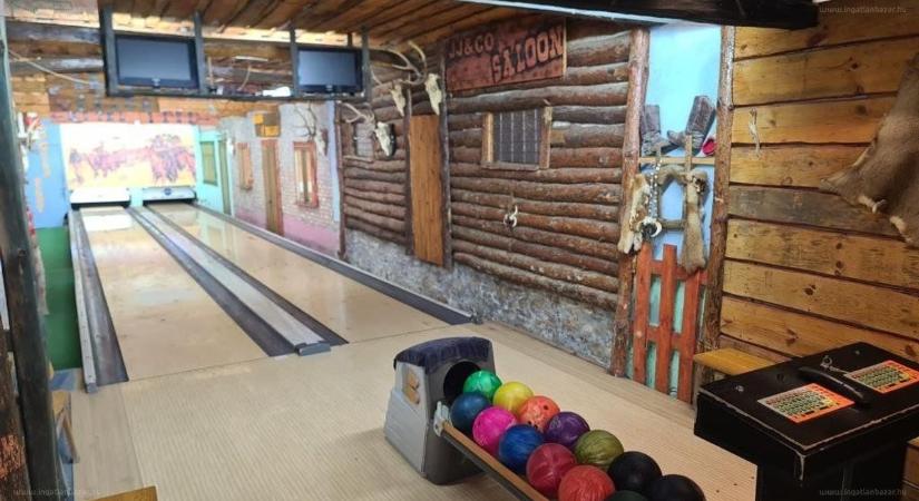 Eladó a bowlingpályás étterem Győr környékén - Fotókon mutatjuk