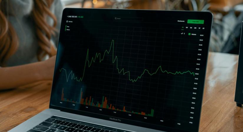 Visszhang – Válasz néhány mondatban a fejlődésről
