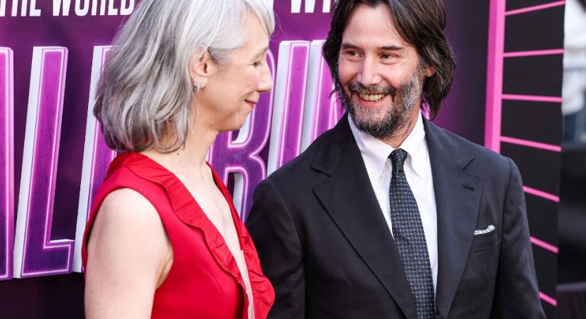 Keanu Reeves titokban oltárhoz vezethette szerelmét