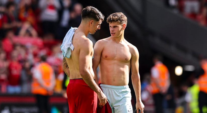 Közel 13 év után lehet két magyar pályán a Liverpoolban