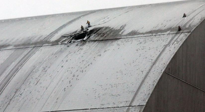 Egyetlen lyuk miatt aggódik a világ Csernobilért