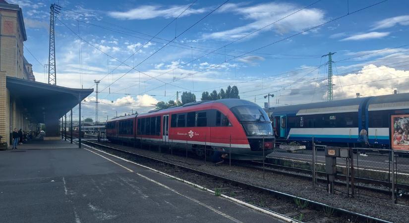 Katasztrofális: négyszeresen jár a késési biztosítás a PécsSzombathely vonalon