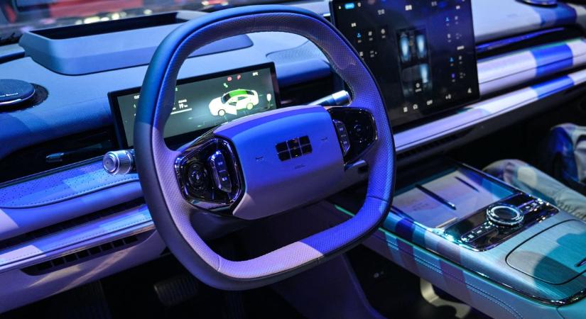 Trónfosztás: már nem a BYD a kedvence a kínaiaknak, ezt az elektromos autót veszik helyette – videó