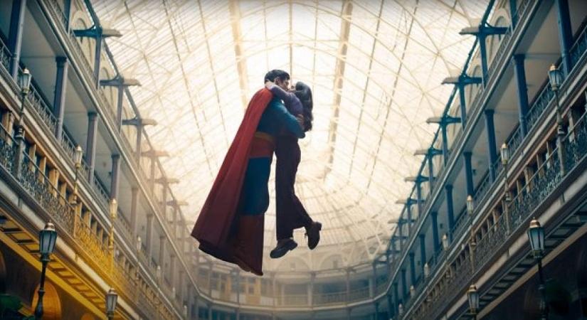 Superman, Squid Game végjátéka és korzikai családi káosz– Itt a nyár legütősebb filmjei a hőség ellen