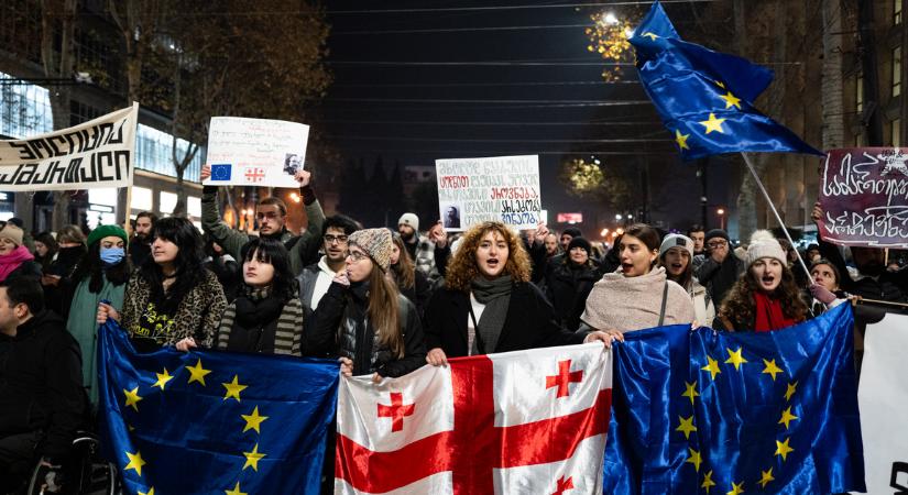 Invázió helyett Moszkva más eszközökkel láncolná magához az EU-tagjelölteket