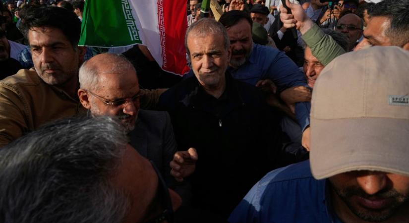 Izrael megsebesítette az iráni elnököt