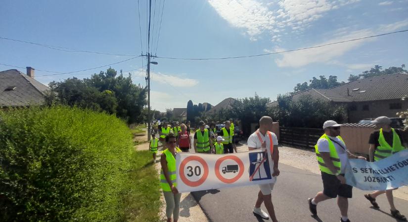Egy biztonságosabb és élhetőbb Józsáért sétáltak