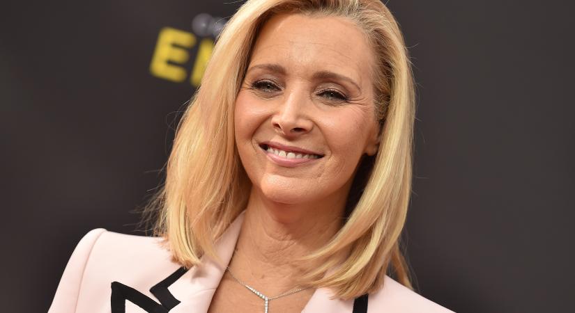 Hatalmas átalakulás: Lisa Kudrow aranyszőke tincseit rézvörösre cserélte