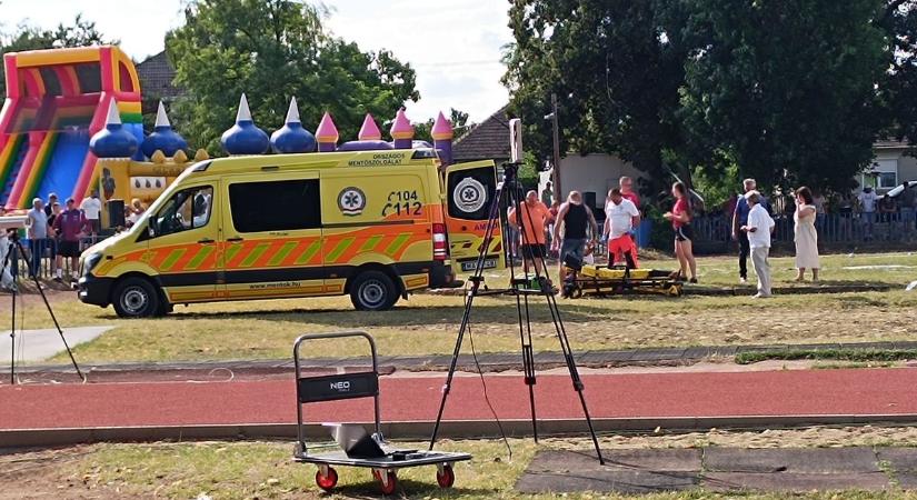 Mentő vitte kórházba a hevesi viadal versenybíróját
