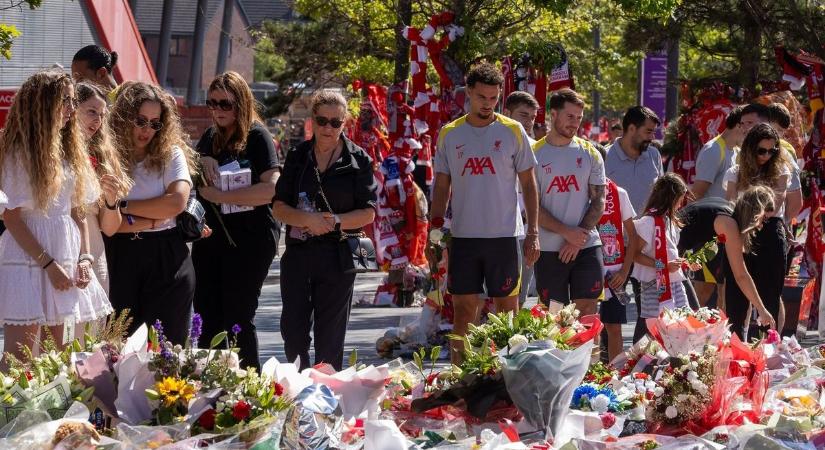 „A gyászfolyamat során egy idő után megjelenik az öröm és vele a bűntudat is” – hosszú út áll a Liverpool előtt