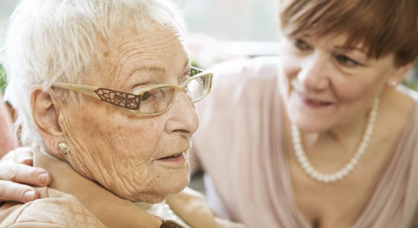 Az Alzheimer-kór 3 stádiumát mindenkinek ismernie kellene