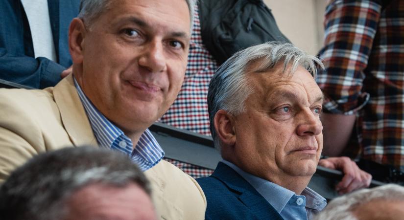 Orbán 74,4 milliós jövedelmet vallott be tavaly, a luxizást ostorozó Lázár pedig közel 400 milliót